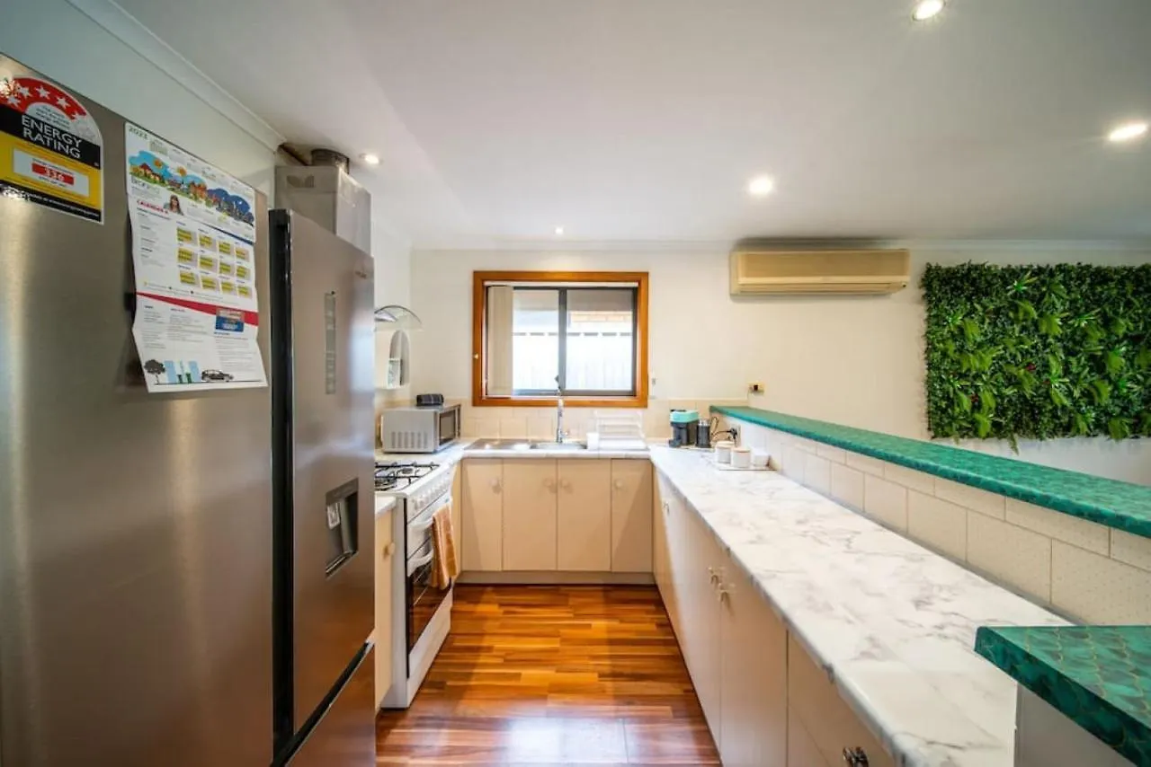 Holiday home Amazon At Seacombe Gardens Villa Sturt Australia
